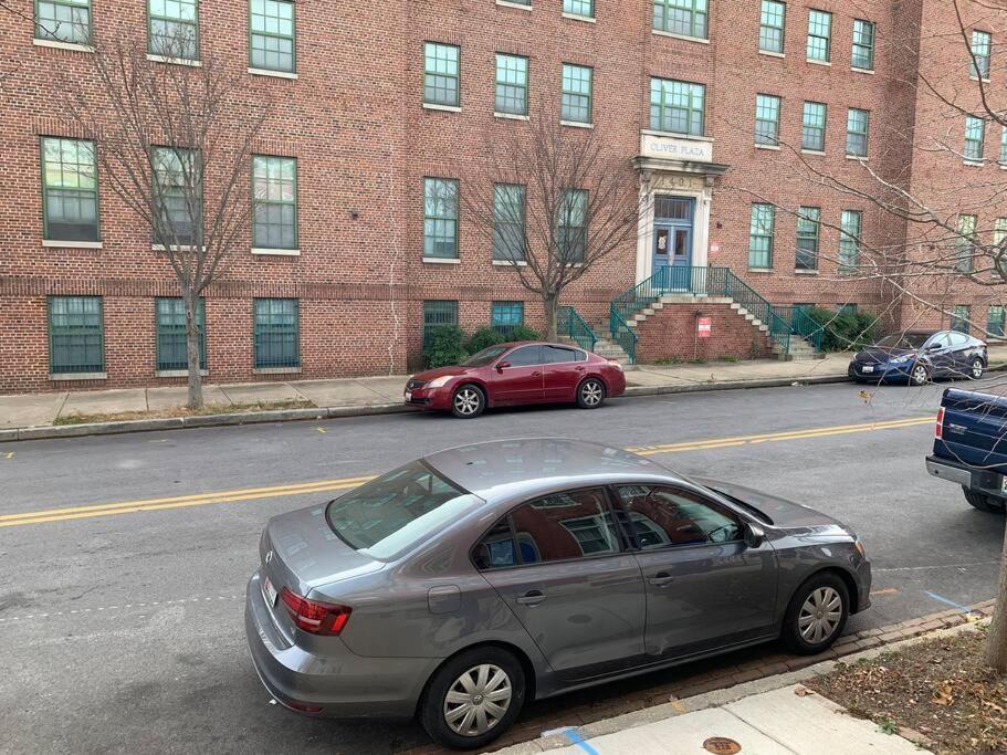 Upscale 2Bd/1.5Ba Townhome Mins To Jhh & Downtown Baltimore Extérieur photo