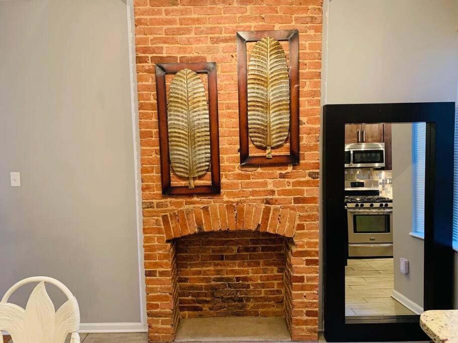 Upscale 2Bd/1.5Ba Townhome Mins To Jhh & Downtown Baltimore Extérieur photo